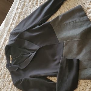 Dkny C blazer size 4